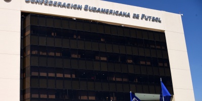 Entre Wanderers y Danubio