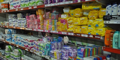 Asaltan dos farmacias por semana