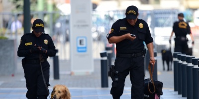 Siete colombianos capturados en aguas de Per� con 660 kilos de droga