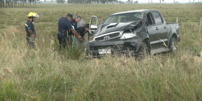 Un hombre perdi� la vida tras volcar la camioneta en la que viajaba en Ruta 10