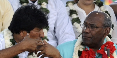 Morales celebra aniversario electoral y su "proceso sin retorno"