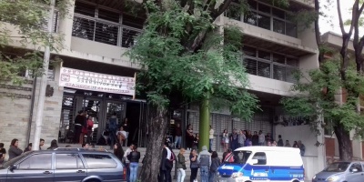 Largas filas para inscripciones en UTU