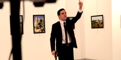 Un extremista isl�mico asesin� al embajador ruso ante la TV p�blica