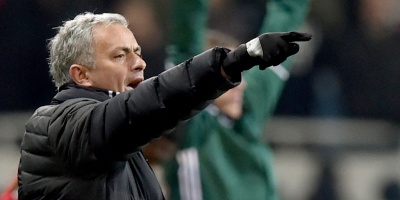 El calendario navide�o favorece al Chelsea, acusa Mourinho