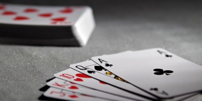 Dos detenidos por estafa en sala de juego