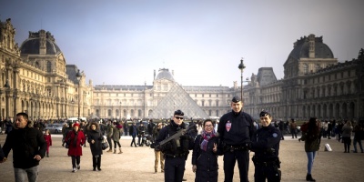 Baja la frecuentaci�n del Museo del Louvre en 2016 tras atentados en Francia