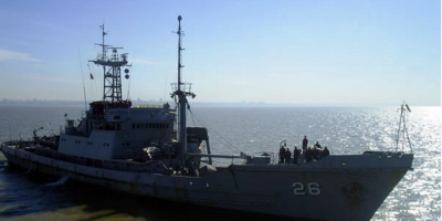 El buque ROU 26 zarp� hacia la Ant�rtida