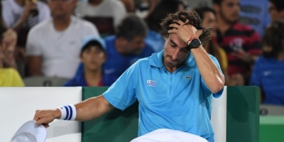 Cuevas queda fuera del torneo de tenis de S�dney