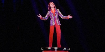 Tecnolog�a del holograma revive a estrellas francesas