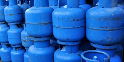  Recuperaron un cami�n con garrafas robadas 