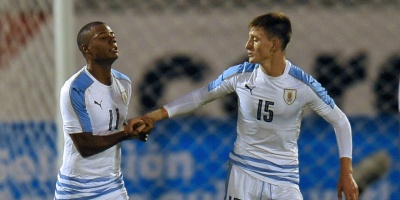 Uruguay empat� 3 a 3 con Argentina