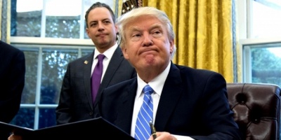 Decreto de Trump bloquea a pasajeros en aeropuertos de varios pa�ses