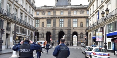 Trump pide a EEUU actuar con inteligencia luego de ataque en Par�s