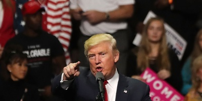 Trump considera "rid�cula" la decisi�n judicial que suspende decreto migratorio