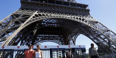 Terrorismo: La Torre Eiffel estar� protegida por un muro de cristal antibalas
