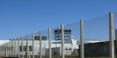 Mot�n de 40 internos dej� cinco reclusos heridos en Las Rosas