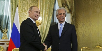 V�zquez se reuni� con el presidente de Rusia, Vlad�mir Putin