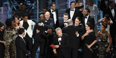 "Moonlight" gana el �scar en un final ca�tico