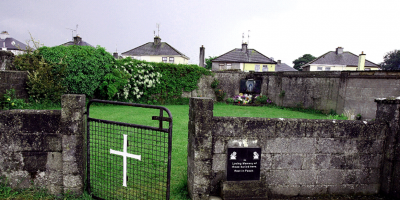 Hallan los restos de unos 800 beb�s en un centro de madres solteras de Irlanda