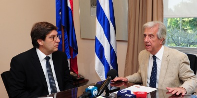 V�zquez: en caso de tomar medidas impositivas, "no se recaer� sobre el trabajador o la clase media�