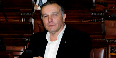 Proyecto para amparar trabajadores del Cambio Nelson 