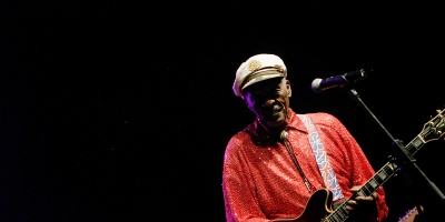 Muri� Chuck Berry a los 90 a�os