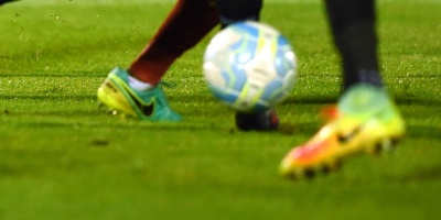 Boca perdi� pero sigue l�der