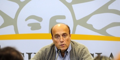 Mart�nez es interpelado por el aumento del precio del boleto 