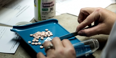 Sospechas sobre medicamento para c�ncer en Francia por muerte de 48 pacientes