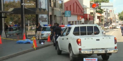 Asesinaron a un hombre en parada de �mnibus de Avenida Italia 