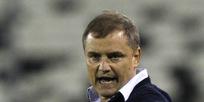 San Lorenzo pierde pie