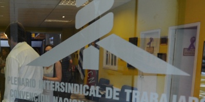 Docentes de Secundaria podr�an realizar paro 