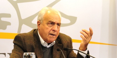 El Gobierno respald� al canciller Nin Novoa  