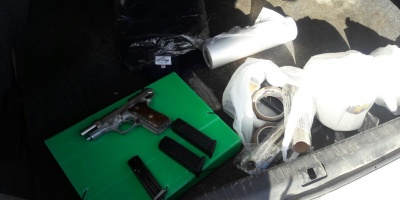 Droga, dinero, armas y un auto fueron incautados en el barrio Conciliaci�n 