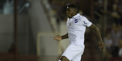 Nacional se afianza como l�der del Apertura 