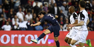 El 'Hurac�n' Cavani arrasa y mantiene vivo al PSG