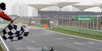 Hamilton se toma la revancha y gana en China