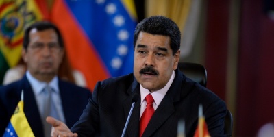 Opositores venezolanos en las calles para protestar contra Maduro