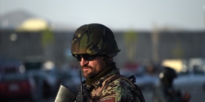 M�s de 50 soldados afganos muertos en ataque contra su base