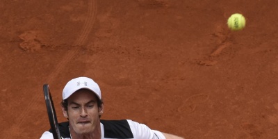 Murray pasa a tercera ronda del torneo de Barcelona por retirada de Tomic