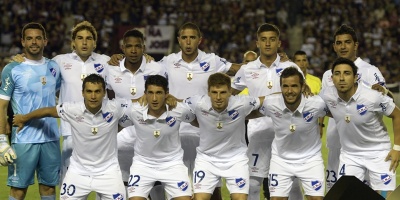 Ag�nica victoria de Nacional