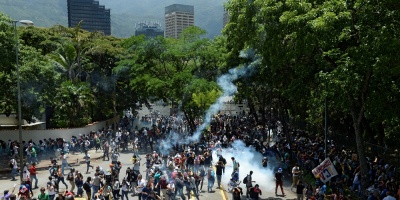 Muere joven venezolano tras disturbios y sube a 36 cifra de fallecidos