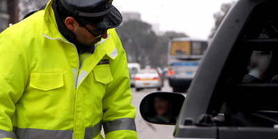 Mart�nez defendi� supresi�n de inspectores de tr�nsito