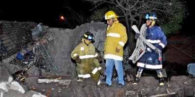 Al menos 14 muertos y 22 heridos al explotar bodega de pirotecnia en M�xico