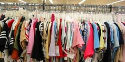 Allanaron taller en Montevideo donde se produc�an prendas de marca falsificadas