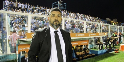 Pe�arol mantuvo la tercera ubicaci�n