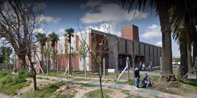 Reabre hoy el Liceo 70 del Cerro tras ocupaci�n