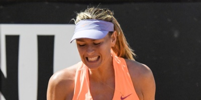 Maria Sharapova supera la primera ronda en Roma