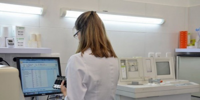 Incorporan laboratorio de an�lisis cl�nicos en Hospital de Flores