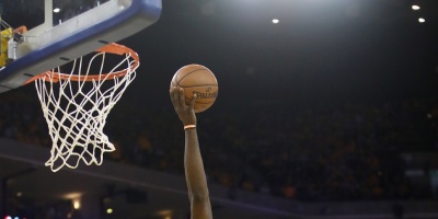 LeBron y Love llevan de paseo a Cleveland en Boston